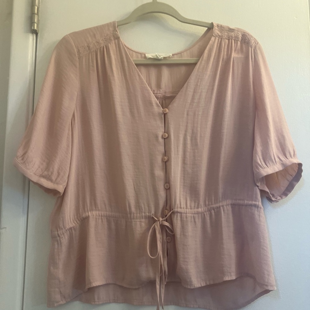 Treasure & Bond Blush Button-Down Blouse